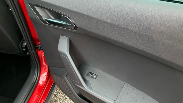 SEAT Arona 1.0 TSI 115 FR Black Edition 5dr Petrol Hatchback